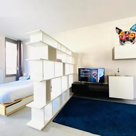 아파트 Large Studio In Center With Terrace-cosy *
